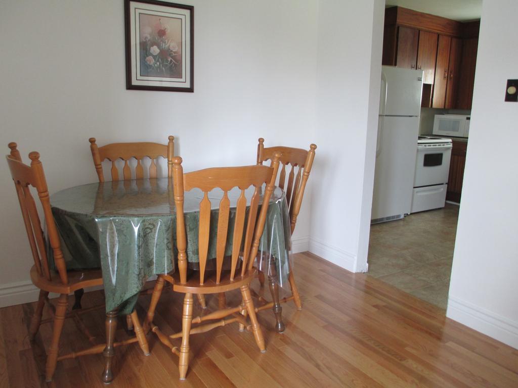 Comerford'S Ocean View Suites Holyrood Δωμάτιο φωτογραφία