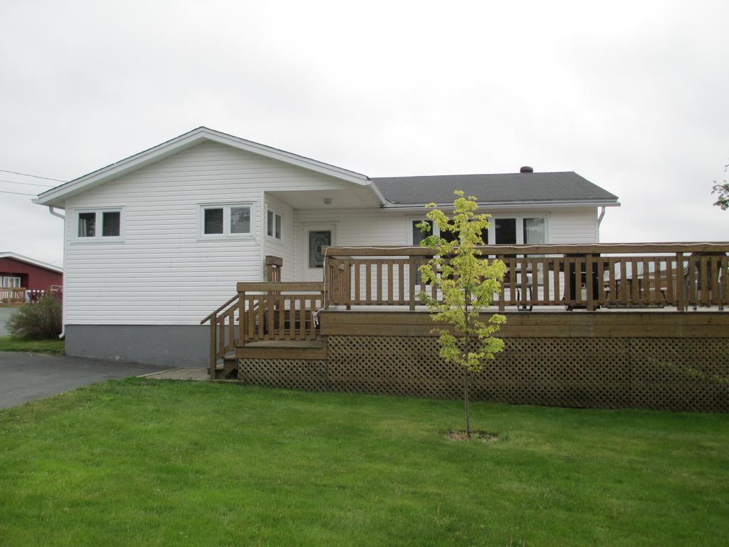 Comerford'S Ocean View Suites Holyrood Εξωτερικό φωτογραφία