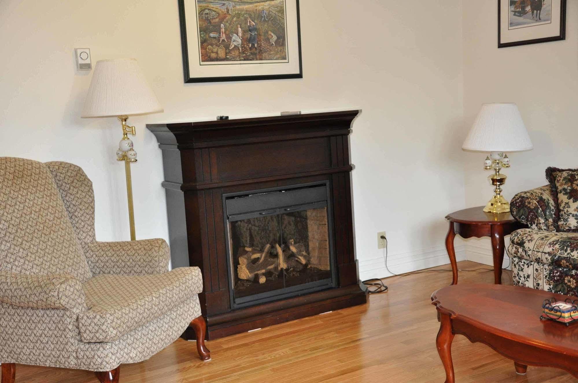 Comerford'S Ocean View Suites Holyrood Εξωτερικό φωτογραφία